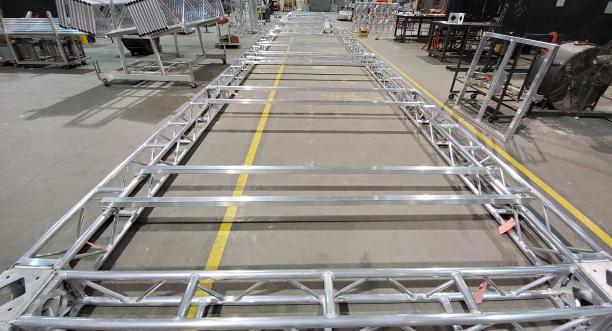 test fit truss at XSF